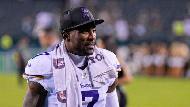 Former Vikings cornerback Patrick Peterson walks off the field after a game.